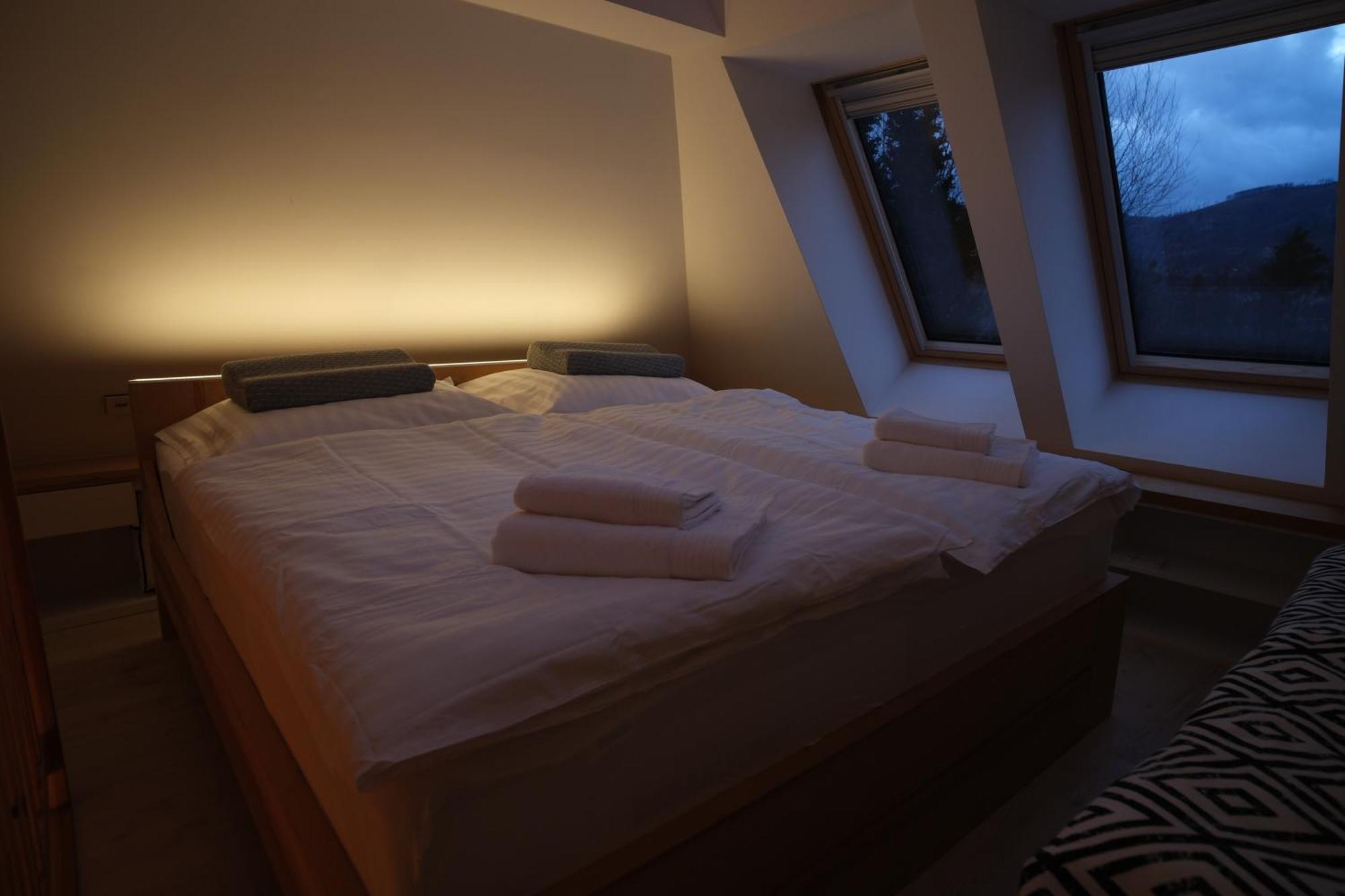 Pyramida Pod Lysou Apartment Frýdlant nad Ostravicí Екстериор снимка